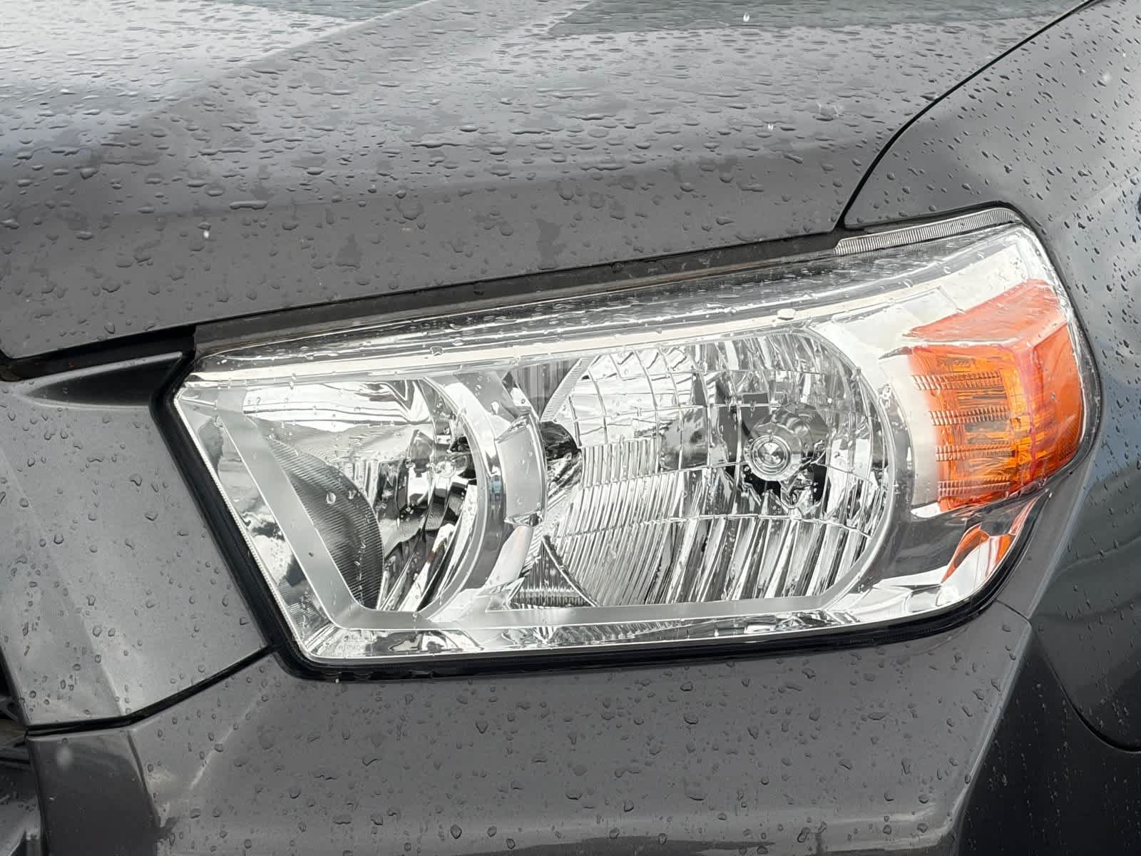 Used 2011 Toyota 4Runner SR5 RWD image 12