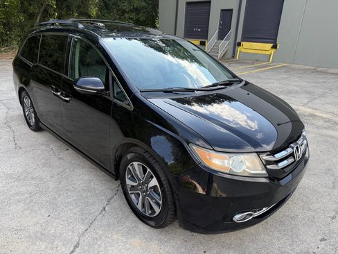 Used 2016 Honda Odyssey Touring Elite image 1