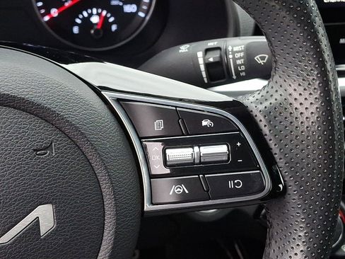 Used 2023 Kia Forte GT-Line image 22