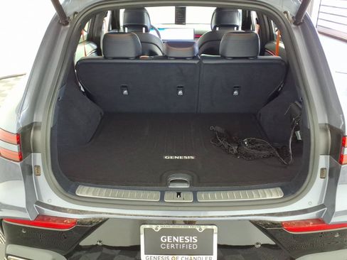 Certified 2026 Genesis GV70 2.5T Sport Prestige AWD/4WD image 14
