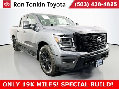 Used 2024 Nissan Titan SV w/ SV Convenience Package