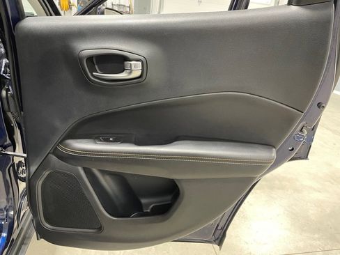 Used 2019 Jeep Compass Latitude w/ Popular Equipment Group image 21