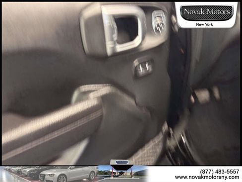 Used 2022 Jeep Wrangler Unlimited Sport image 12