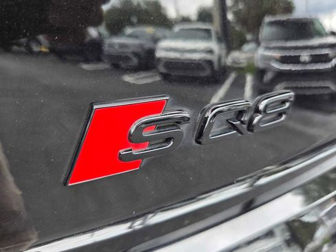 Used 2022 Audi SQ8 Prestige AWD/4WD image 16
