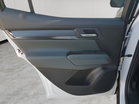 New 2026 GMC Terrain AT4 w/ Convenience Package III image 41