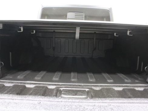 Used 2023 Jeep Gladiator Mojave w/ Cold Weather Group AWD/4WD image 13