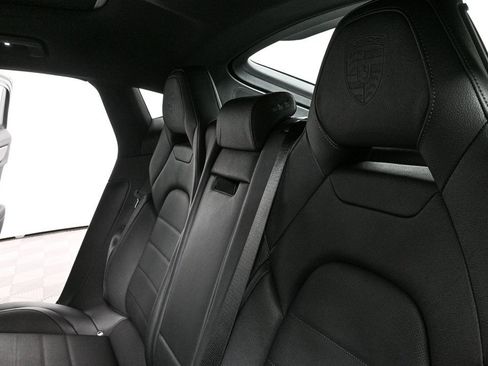 New 2026 Porsche Panamera image 22