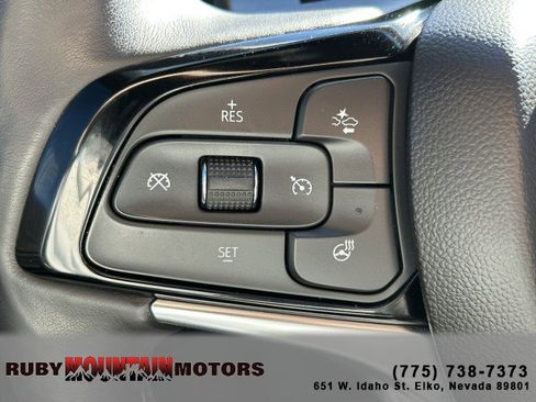 Used 2024 Buick Enclave Avenir image 14