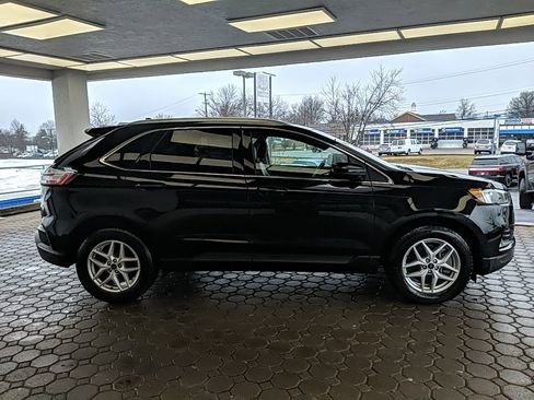 Certified 2024 Ford Edge SEL w/ Convenience Package AWD/4WD image 5