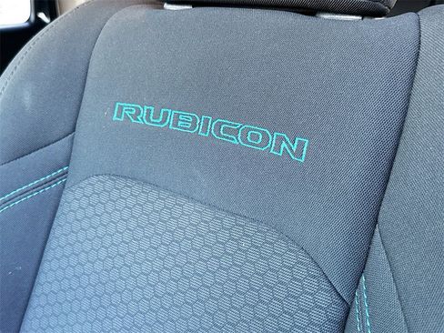 Used 2022 Jeep Wrangler Unlimited Rubicon 4xe w/ Cold Weather Group image 21