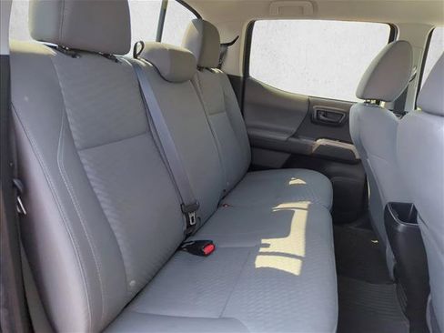 Certified 2022 Toyota Tacoma SR5 RWD image 25