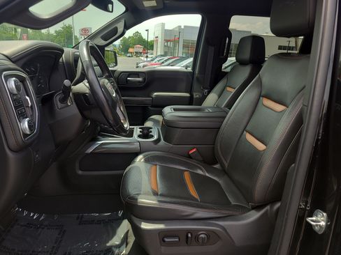 Used 2020 GMC Sierra 1500 AT4 w/ AT4 Premium Package AWD/4WD image 16