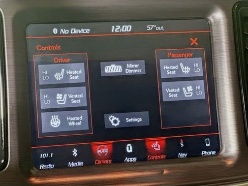 Used 2018 Dodge Challenger R/T Scat Pack image 22