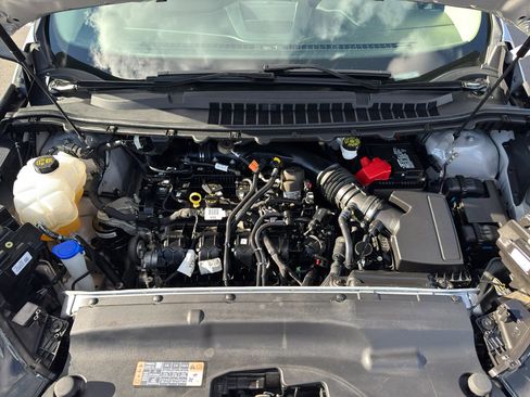 Used 2022 Ford Edge SEL image 16