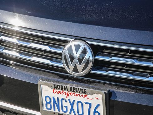 Used 2019 Volkswagen Tiguan S w/ Driver Assistance Package image 6