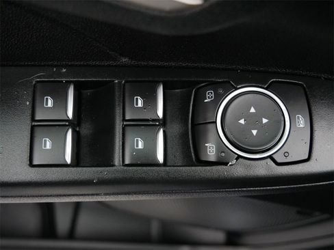 Certified 2022 Ford Escape SE w/ Convenience Package image 16