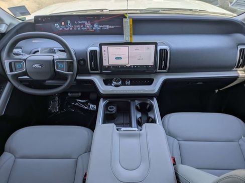 New 2026 Ford Expedition Max Active image 14