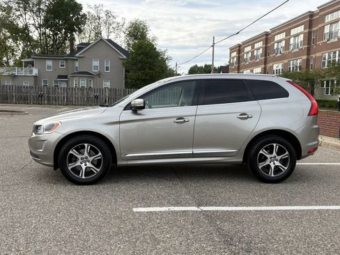 Used 2015 Volvo XC60 T6 Platinum FWD image 15