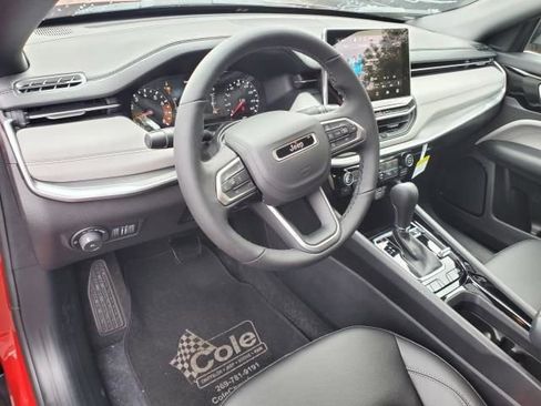 New 2025 Jeep Compass Limited image 15