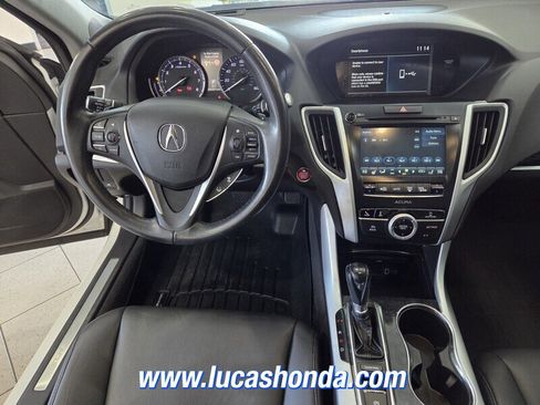 Used 2020 Acura TLX image 9