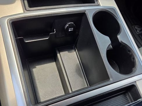 Used 2014 RAM 1500 Big Horn RWD image 23