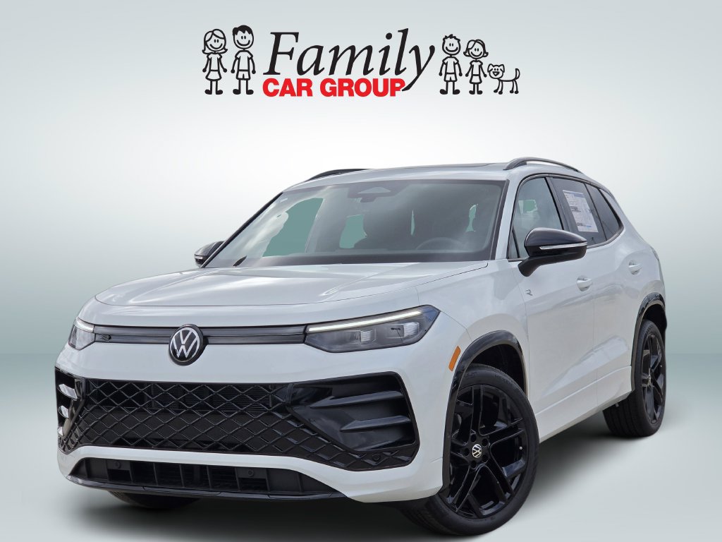New 2026 Volkswagen Tiguan SE R-Line FWD image 1