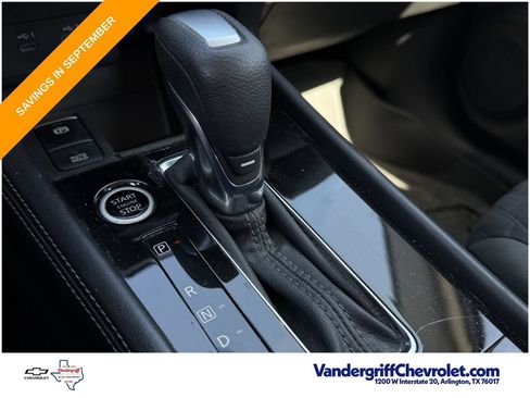 Used 2021 Nissan Kicks SV FWD image 17