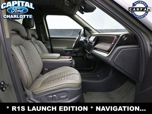Used 2022 Rivian R1S Launch Edition image 12
