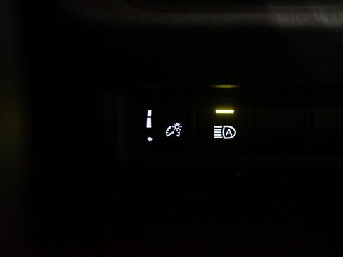 Certified 2024 Toyota RAV4 XLE w/ Convenience Package FWD image 24