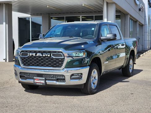 New 2026 RAM 1500 Big Horn AWD/4WD image 4