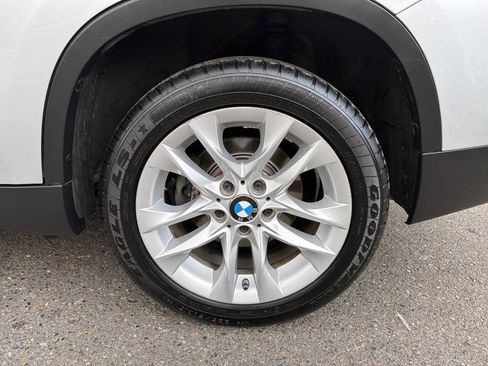 Used 2015 BMW X1 xDrive28i image 3
