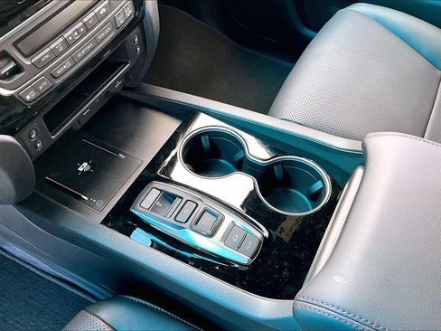 New 2026 Honda Ridgeline Black Edition image 7