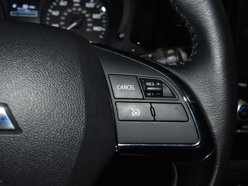 Used 2020 Mitsubishi Outlander SE FWD image 9