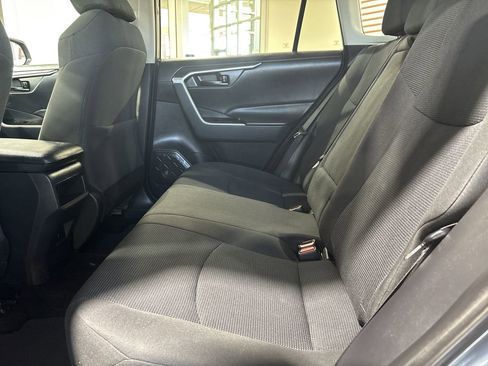 Certified 2019 Toyota RAV4 LE w/ Carpet Mat Package image 22