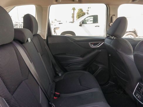 Used 2021 Subaru Forester Premium w/ Popular Package #1 AWD/4WD image 15
