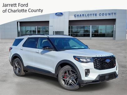 New 2026 Ford Explorer ST w/ Sun And Sound Package