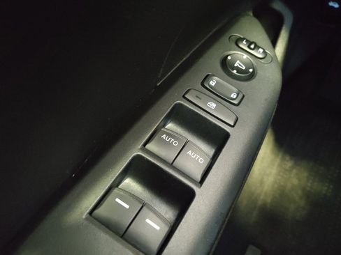 Used 2019 Honda Civic LX image 27