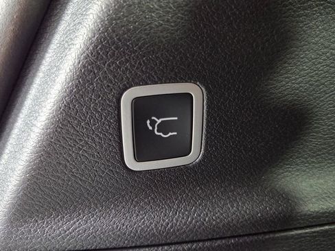 New 2026 Chrysler Pacifica Select image 11