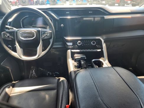 Used 2023 GMC Sierra 1500 Denali w/ Denali Reserve Package AWD/4WD image 11