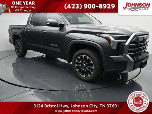 Used 2026 Toyota Tundra Limited AWD/4WD image 1