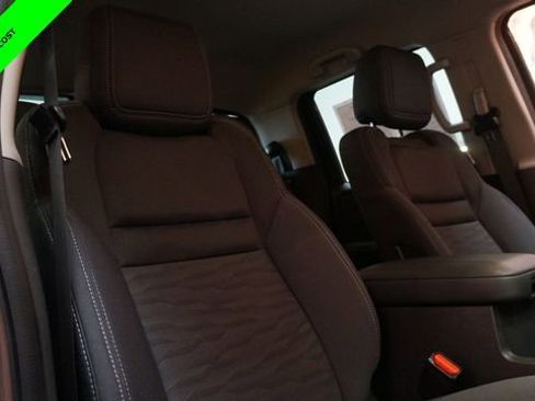 Certified 2024 Nissan Frontier SV w/ Hardbody Edition image 52