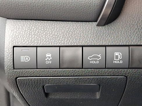 Certified 2023 Toyota Camry SE image 25