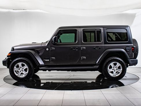 Used 2021 Jeep Wrangler Unlimited Sport image 5