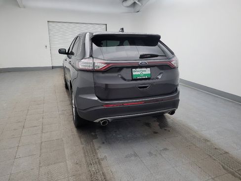 Used 2018 Ford Edge Titanium w/ Equipment Group 301A FWD image 6