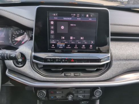 New 2026 Jeep Compass Latitude AWD/4WD image 30