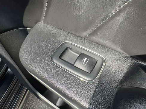 Used 2018 Dodge Charger R/T Scat Pack w/ Dynamics Package RWD image 40