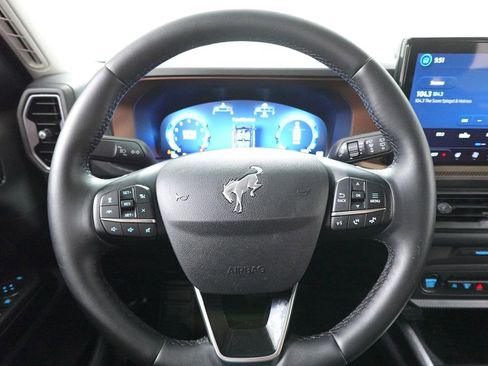 Certified 2025 Ford Bronco Sport Outer Banks w/ Outer Banks Tech Package+ image 14