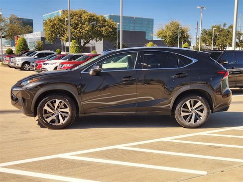 Used 2019 Lexus NX 300 FWD image 4