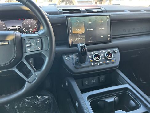 Used 2024 Land Rover Defender 130 Outbound AWD/4WD image 17