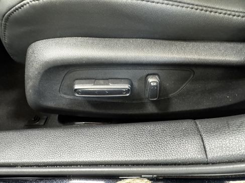 Certified 2024 Acura Integra FWD image 35